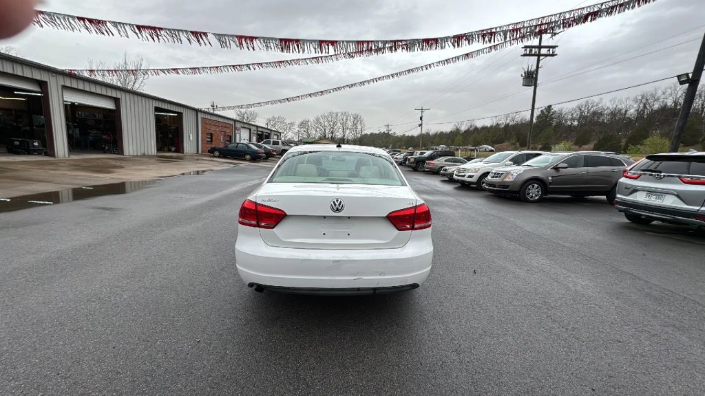 volkswagen passat 2014 1VWAT7A38EC022814 image volkswagen passat 2014 1VWAT7A38EC022814 image