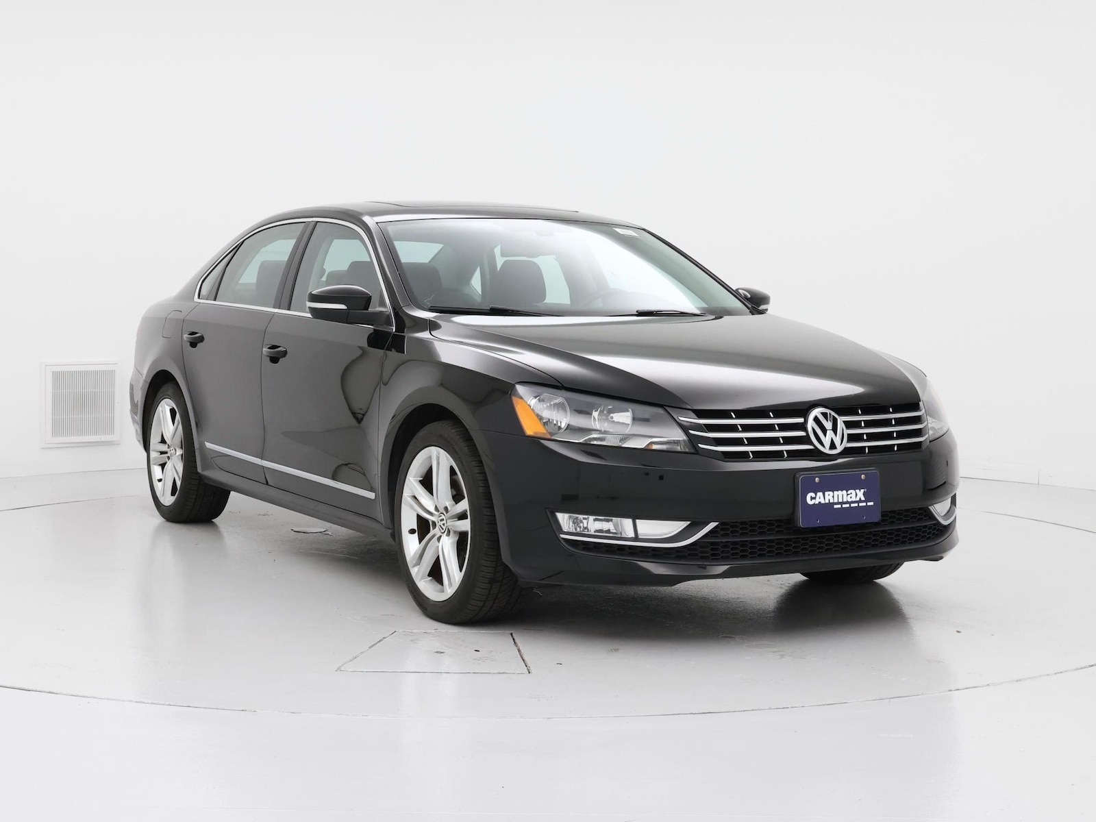 volkswagen passat 2015 1VWCT7A37FC078849 image volkswagen passat 2015 1VWCT7A37FC078849 image