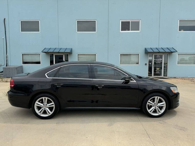 volkswagen passat 2015 1VWBV7A34FC011471 image volkswagen passat 2015 1VWBV7A34FC011471 image