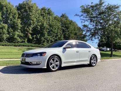 volkswagen passat 2015 1VWCM7A3XFC008811 image volkswagen passat 2015 1VWCM7A3XFC008811 image