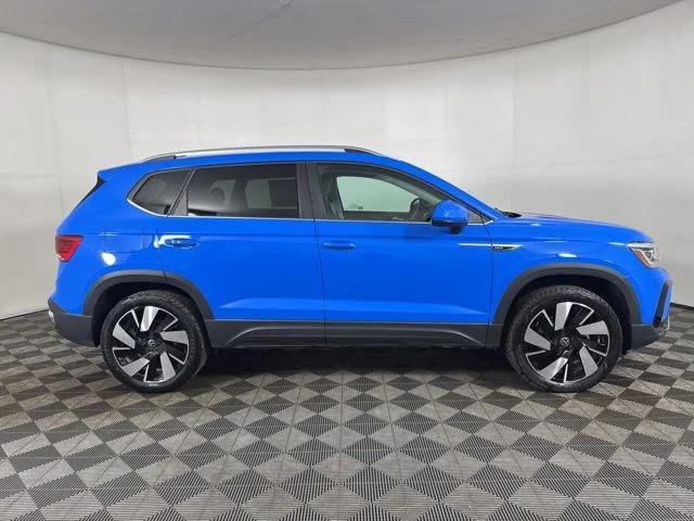 volkswagen taos 2023 3VV4X7B23PM379217 image volkswagen taos 2023 3VV4X7B23PM379217 image