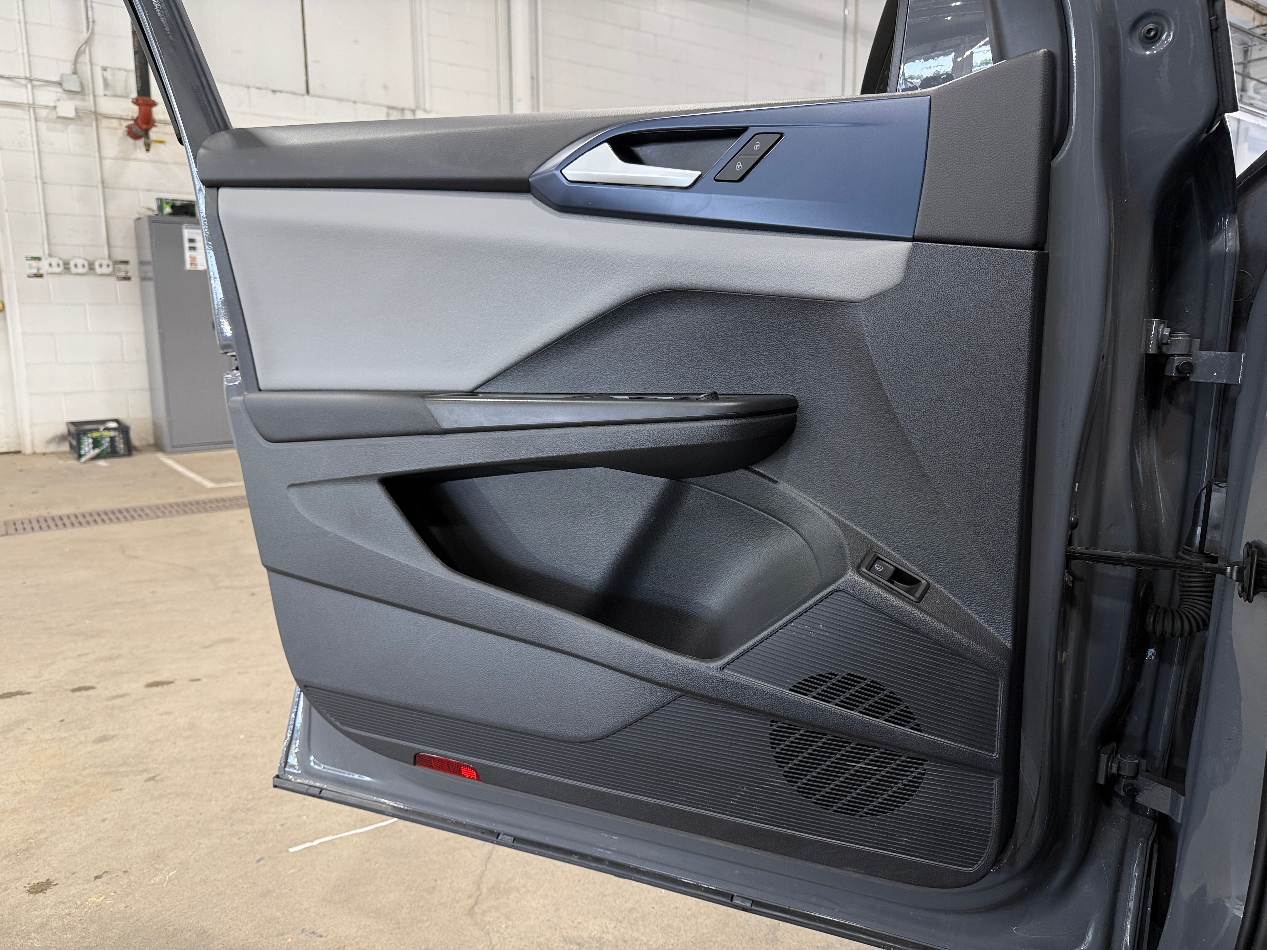 volkswagen taos 2023 3VVEX7B24PM348319 image volkswagen taos 2023 3VVEX7B24PM348319 image