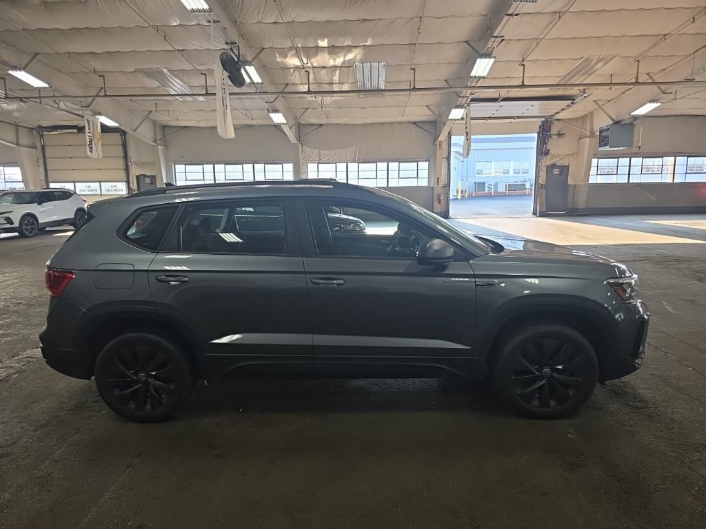 volkswagen taos 2024 3VV5X7B25RM060621 image volkswagen taos 2024 3VV5X7B25RM060621 image