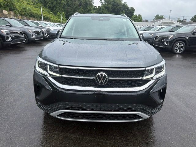 volkswagen taos 2024 3VV4X7B24RM018212 image volkswagen taos 2024 3VV4X7B24RM018212 image