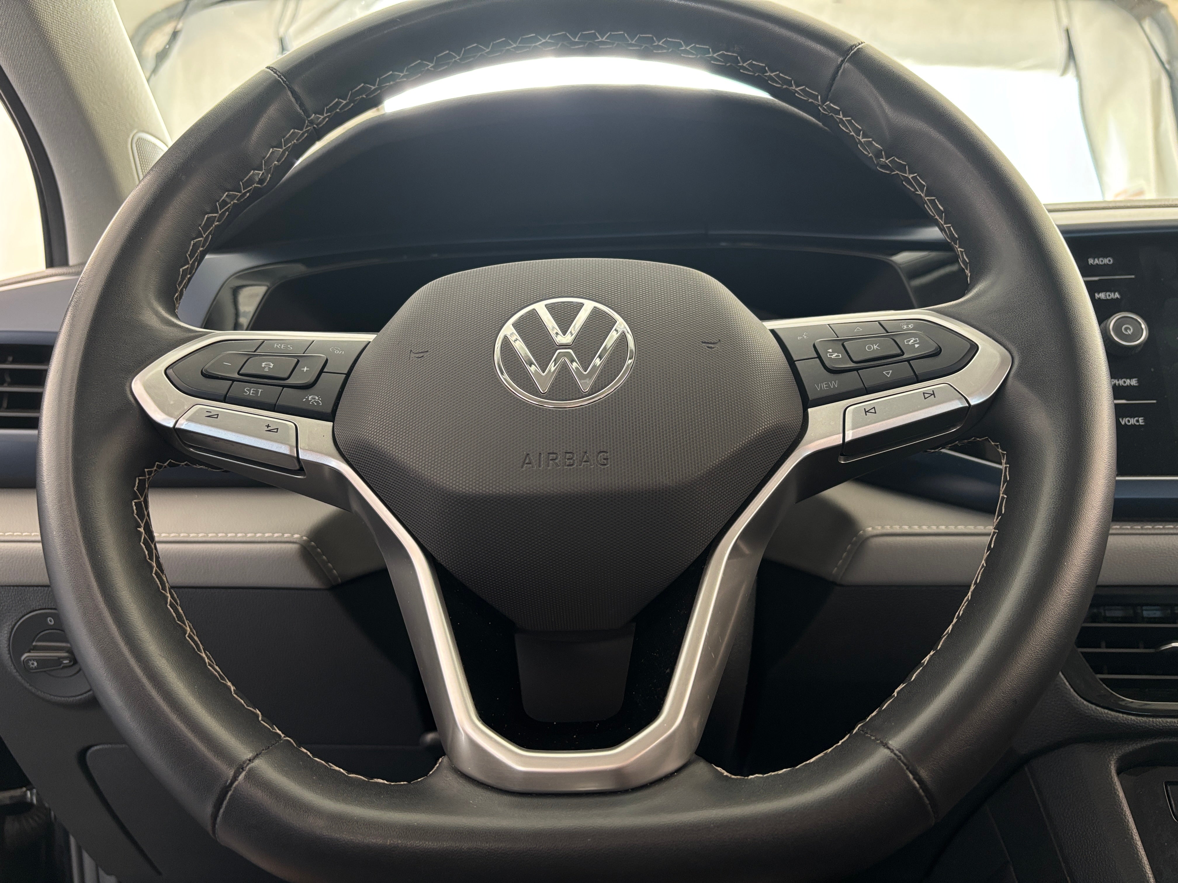 volkswagen taos 2024 3VVSX7B22RM067688 image volkswagen taos 2024 3VVSX7B22RM067688 image