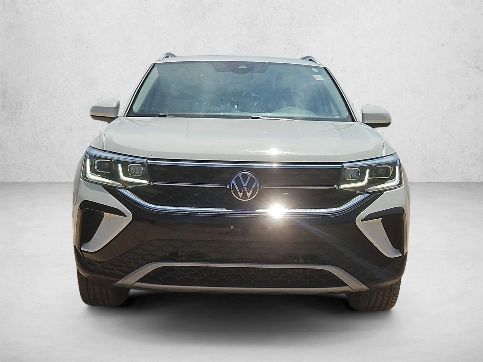 volkswagen taos 2024 3VV4X7B2XRM017615 image volkswagen taos 2024 3VV4X7B2XRM017615 image