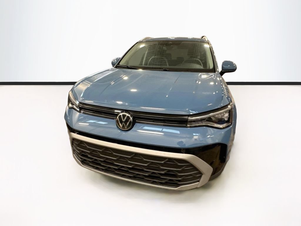 volkswagen taos 2025 3VVUC7B20SM078330 image volkswagen taos 2025 3VVUC7B20SM078330 image