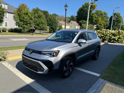 volkswagen taos 2025 3VVVC7B24SM068145 image volkswagen taos 2025 3VVVC7B24SM068145 image