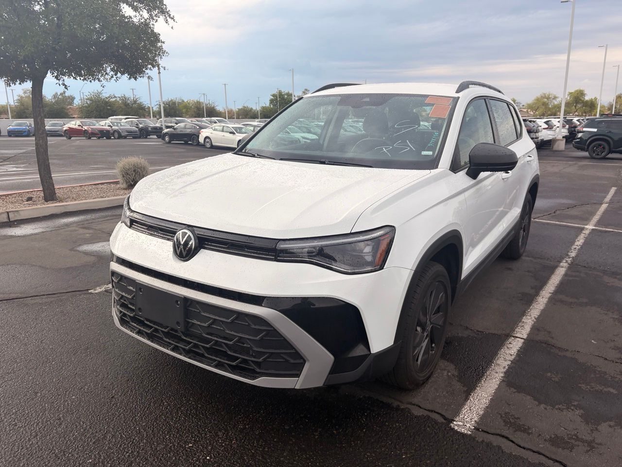 volkswagen taos 2025 3VV5C7B26SM004172 image volkswagen taos 2025 3VV5C7B26SM004172 image