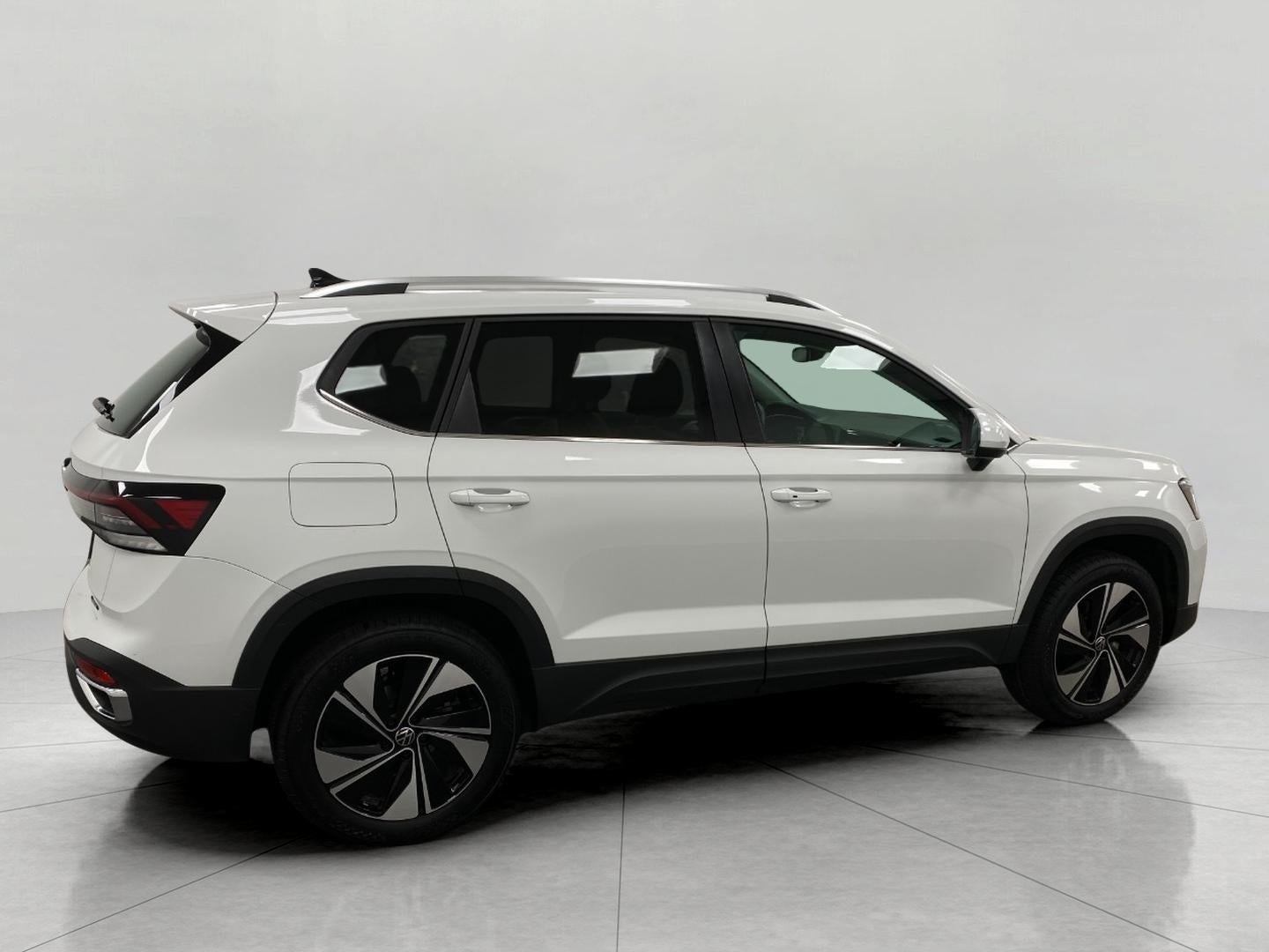 volkswagen taos 2025 3VVUC7B23SM042521 image volkswagen taos 2025 3VVUC7B23SM042521 image