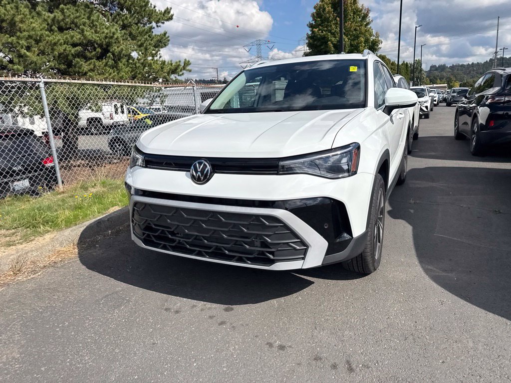 volkswagen taos 2025 3VVVC7B28SM034175 image volkswagen taos 2025 3VVVC7B28SM034175 image