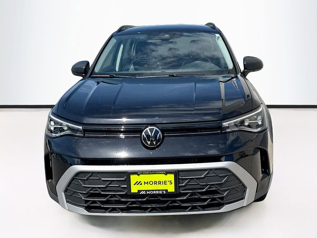 volkswagen taos 2025 3VV8C7B2XSM069992 image volkswagen taos 2025 3VV8C7B2XSM069992 image