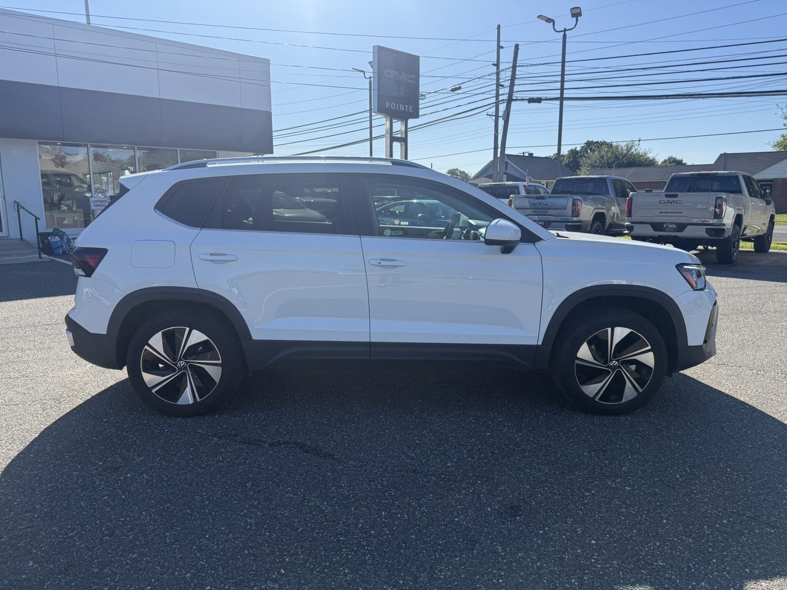 volkswagen taos 2025 3VVUC7B25SM023646 image volkswagen taos 2025 3VVUC7B25SM023646 image