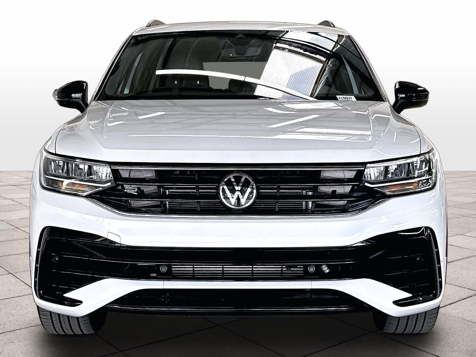 volkswagen tiguan 2023 3VVCB7AX1PM104517 image volkswagen tiguan 2023 3VVCB7AX1PM104517 image