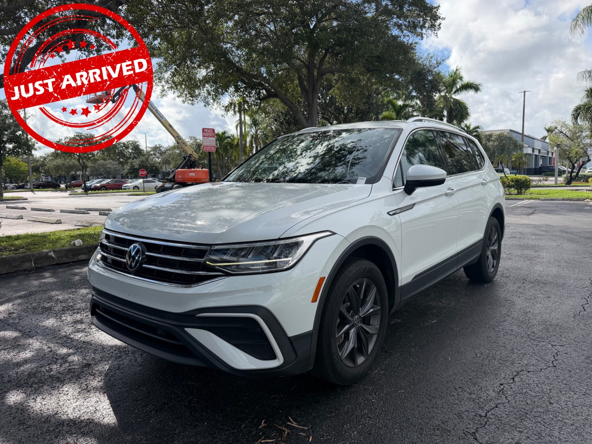 volkswagen tiguan 2023 3VV3B7AX7PM134816 image volkswagen tiguan 2023 3VV3B7AX7PM134816 image