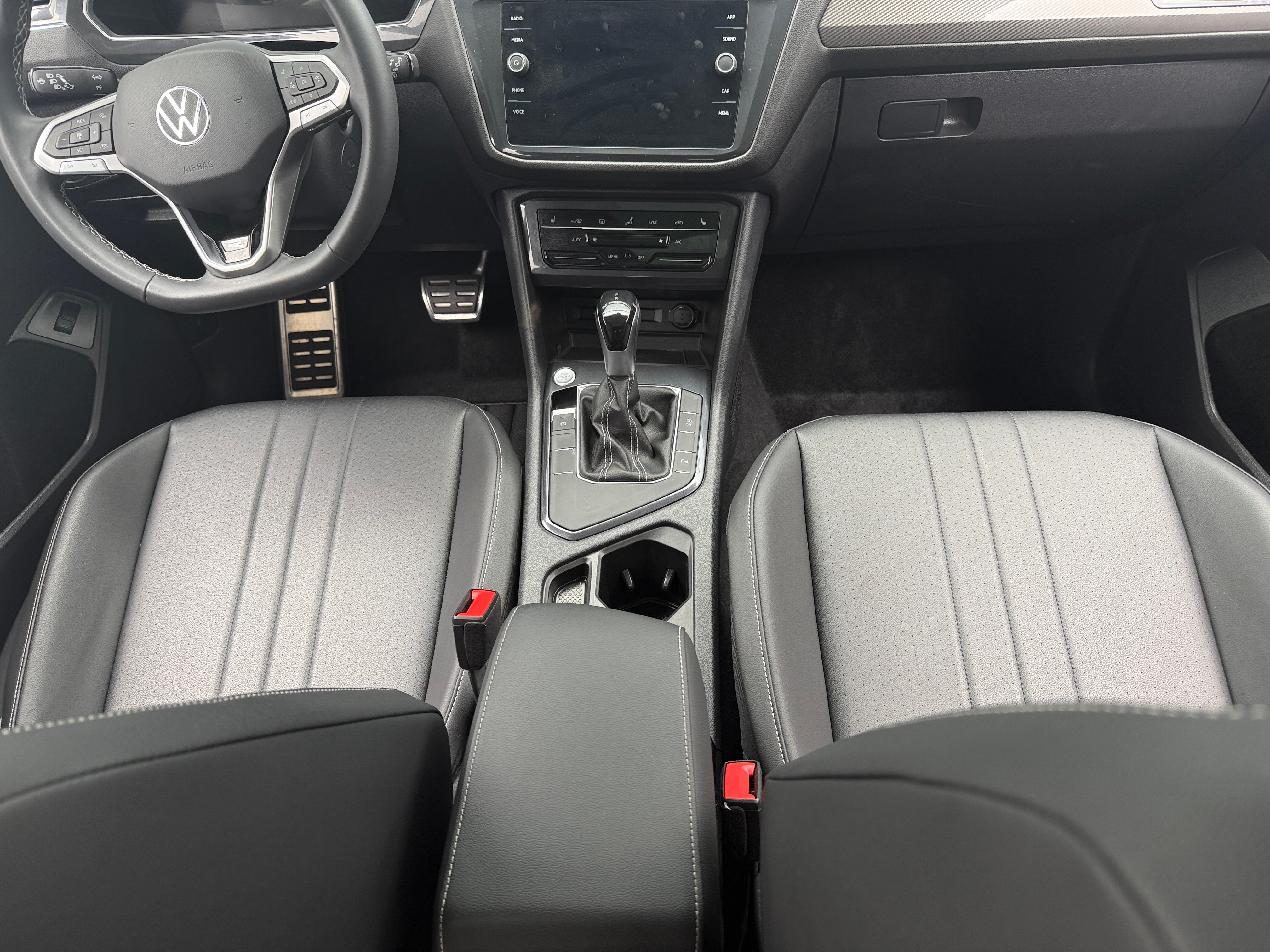 volkswagen tiguan 2023 3VVCB7AX0PM095910 image volkswagen tiguan 2023 3VVCB7AX0PM095910 image