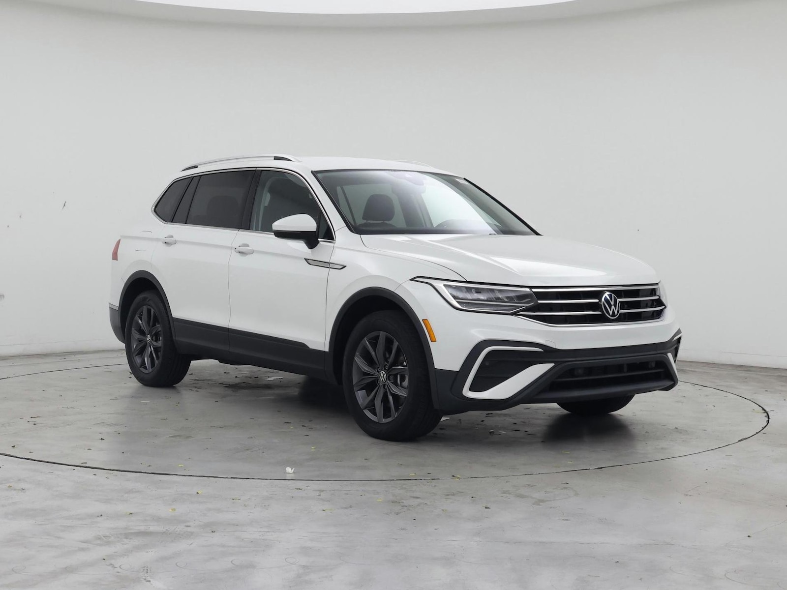 volkswagen tiguan 2023 3VV3B7AX0PM078251 image volkswagen tiguan 2023 3VV3B7AX0PM078251 image