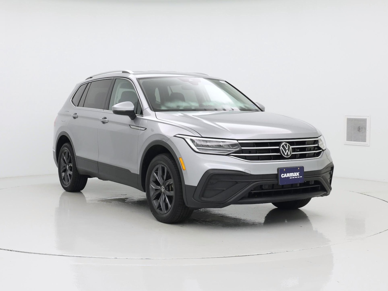volkswagen tiguan 2023 3VV2B7AX0PM004808 image volkswagen tiguan 2023 3VV2B7AX0PM004808 image