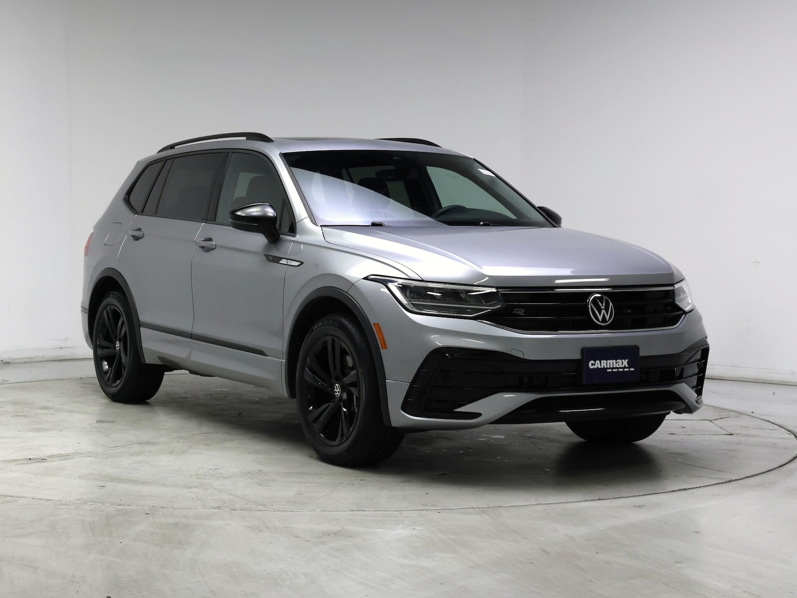 volkswagen tiguan 2023 3VVCB7AX7PM067585 image volkswagen tiguan 2023 3VVCB7AX7PM067585 image