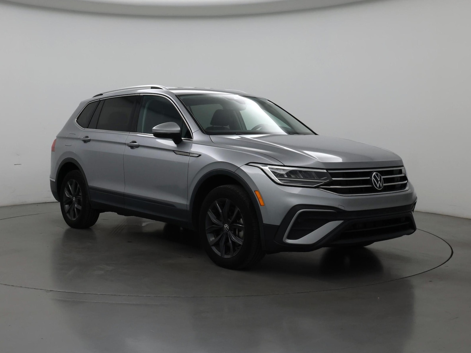 volkswagen tiguan 2023 3VV3B7AX1PM092711 image volkswagen tiguan 2023 3VV3B7AX1PM092711 image