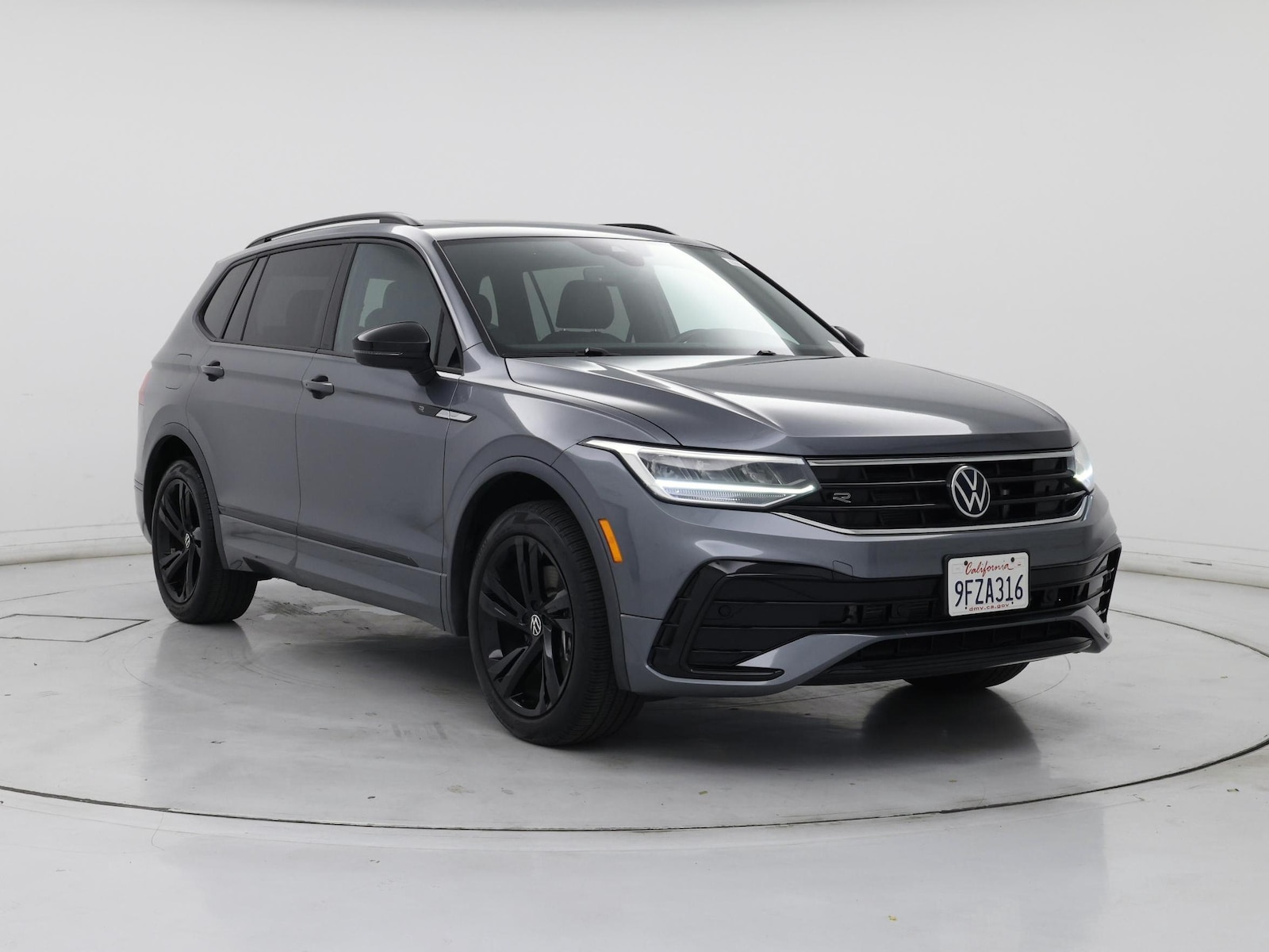 volkswagen tiguan 2023 3VVCB7AX0PM056685 image volkswagen tiguan 2023 3VVCB7AX0PM056685 image