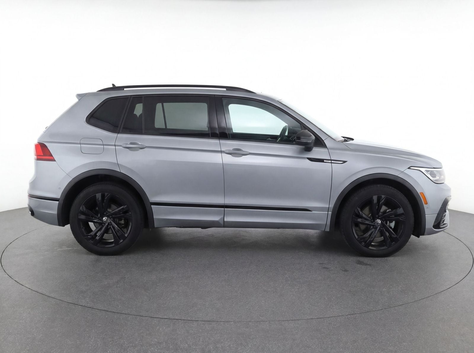 volkswagen tiguan 2023 3VVCB7AX4PM059220 image volkswagen tiguan 2023 3VVCB7AX4PM059220 image
