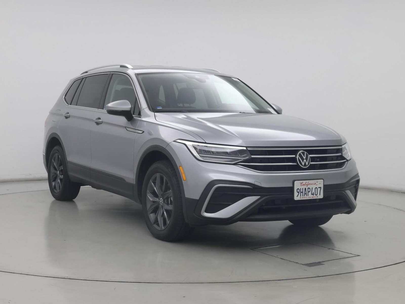 volkswagen tiguan 2023 3VV3B7AX6PM067450 image volkswagen tiguan 2023 3VV3B7AX6PM067450 image