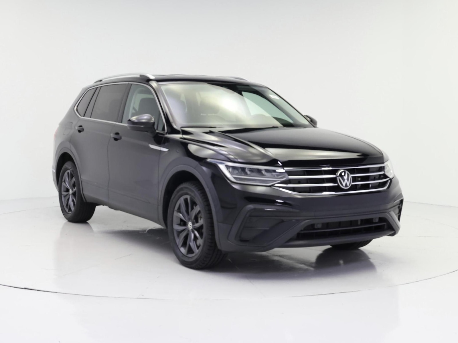 volkswagen tiguan 2023 3VV3B7AX4PM090922 image volkswagen tiguan 2023 3VV3B7AX4PM090922 image