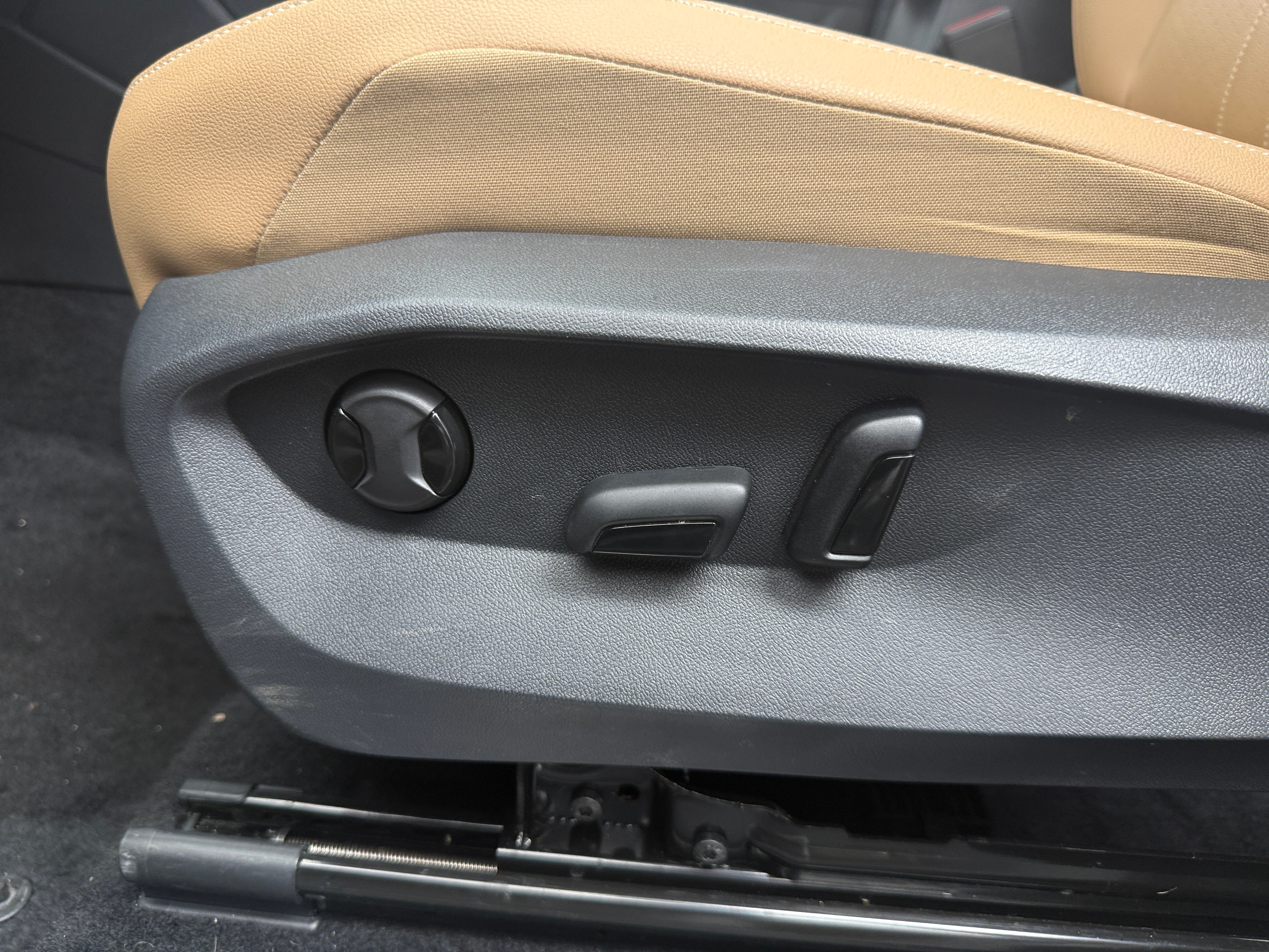 volkswagen tiguan 2023 3VVCB7AX5PM114189 image volkswagen tiguan 2023 3VVCB7AX5PM114189 image