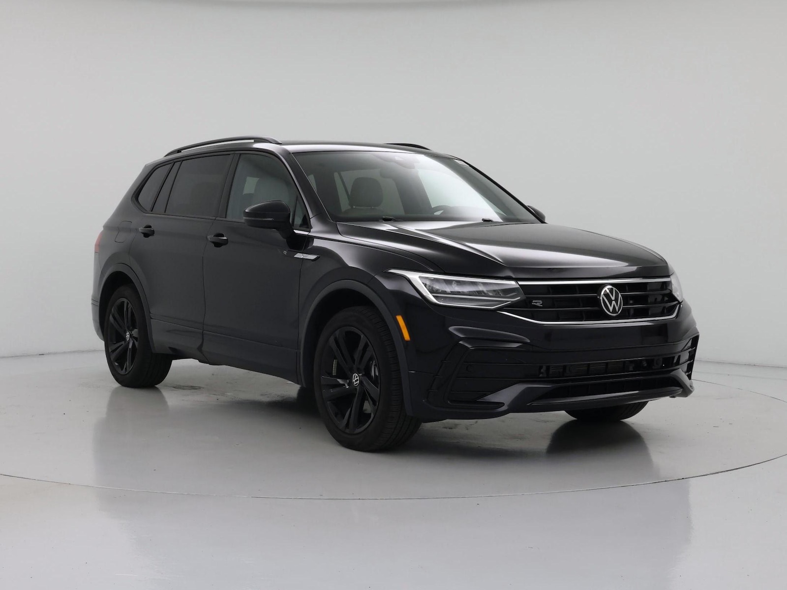 volkswagen tiguan 2023 3VVCB7AX8PM094679 image volkswagen tiguan 2023 3VVCB7AX8PM094679 image