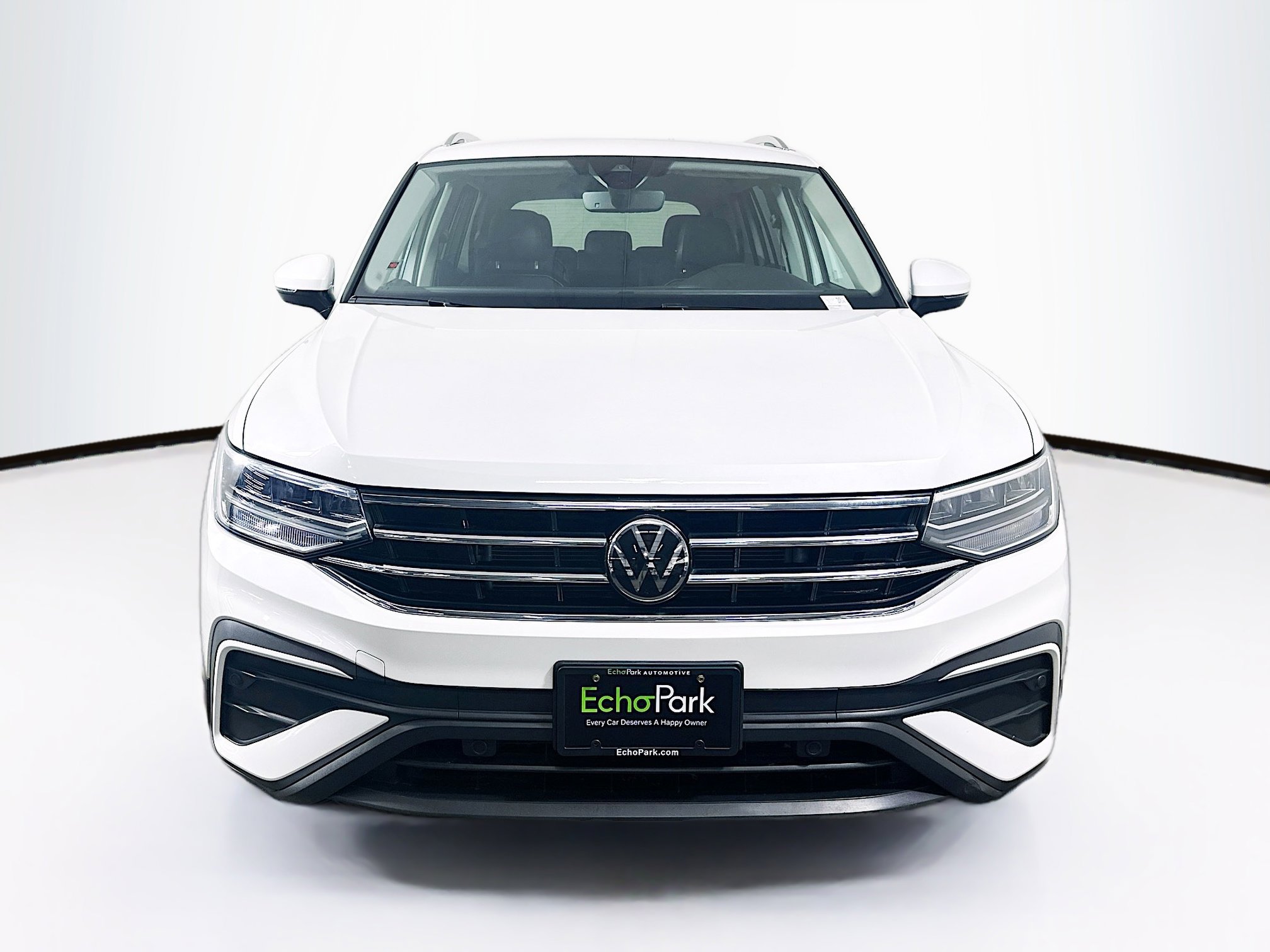 volkswagen tiguan 2023 3VV3B7AX1PM114108 image volkswagen tiguan 2023 3VV3B7AX1PM114108 image