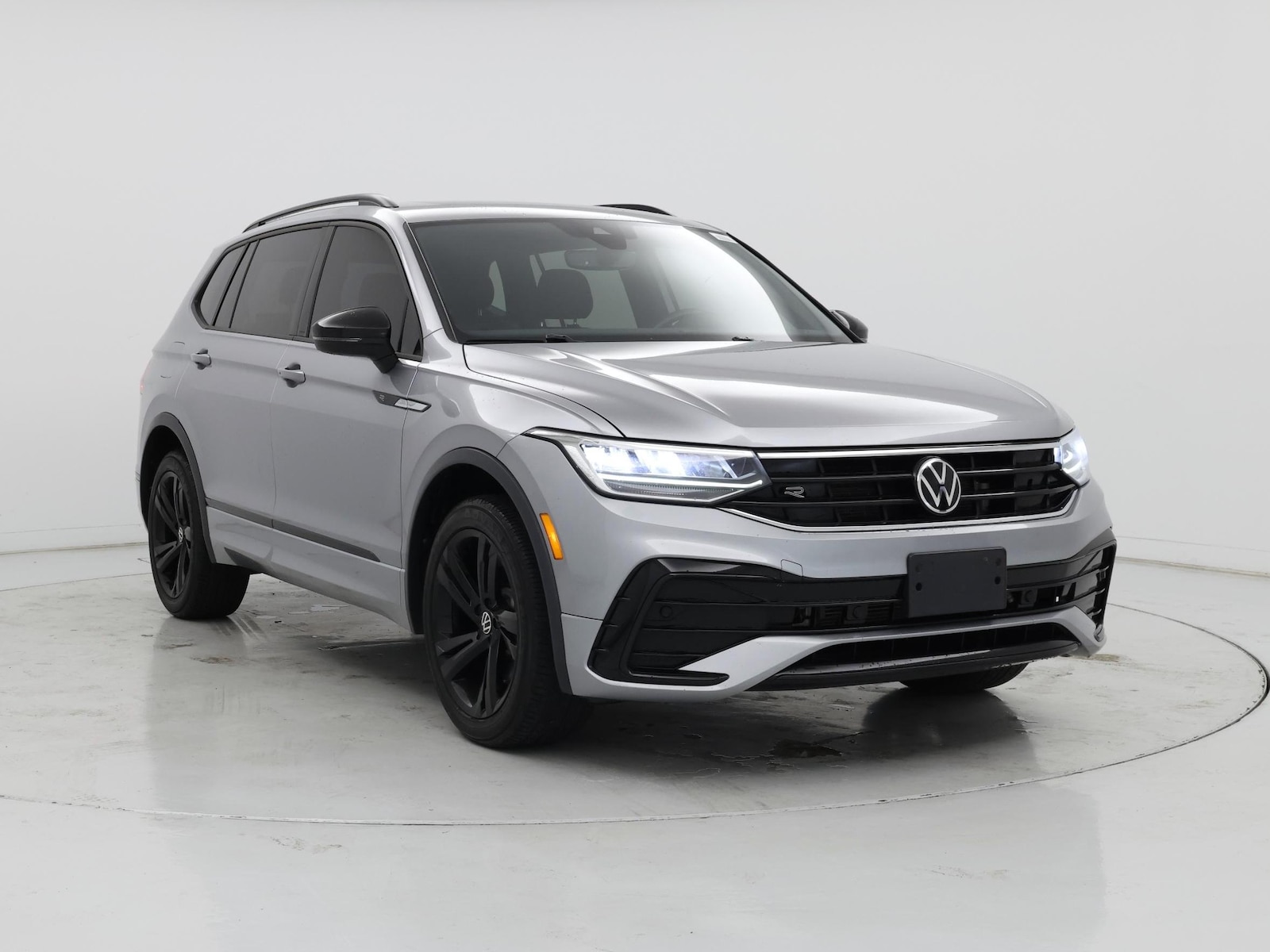 volkswagen tiguan 2023 3VVCB7AX6PM028387 image volkswagen tiguan 2023 3VVCB7AX6PM028387 image