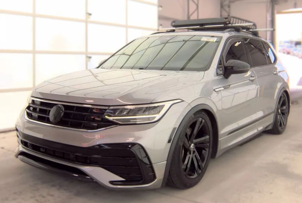 volkswagen tiguan 2023 3VVCB7AX4PM063302 image volkswagen tiguan 2023 3VVCB7AX4PM063302 image