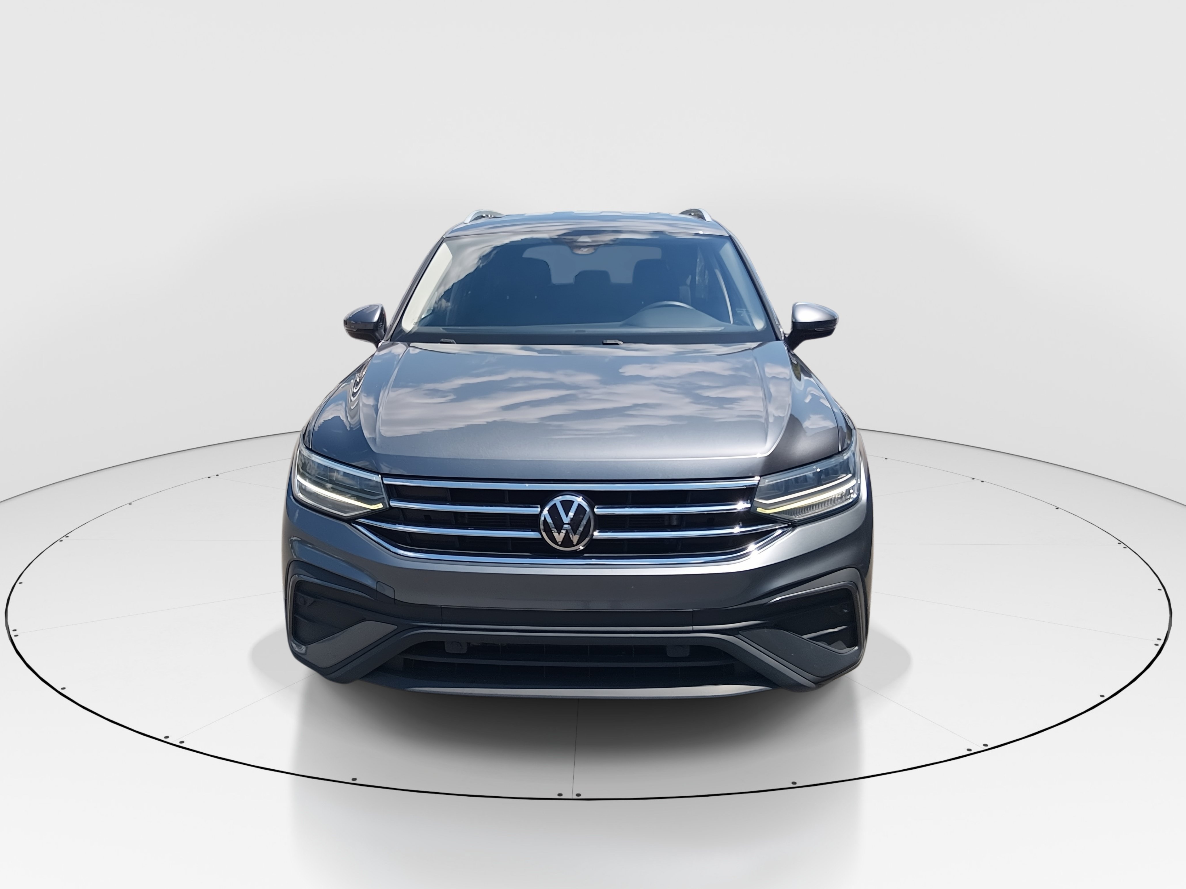 volkswagen tiguan 2023 3VV3B7AX0PM079223 image volkswagen tiguan 2023 3VV3B7AX0PM079223 image