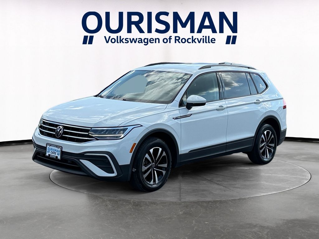 volkswagen tiguan 2023 3VVRB7AX0PM048192 image volkswagen tiguan 2023 3VVRB7AX0PM048192 image