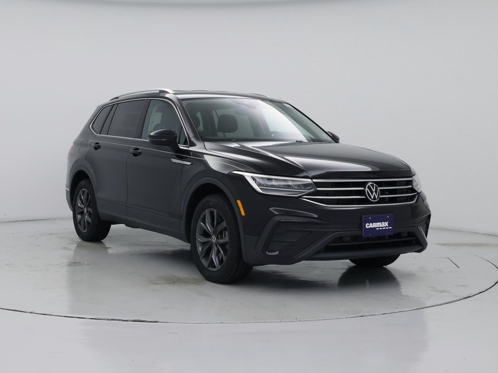 volkswagen tiguan 2023 3VV3B7AX1PM115713 image volkswagen tiguan 2023 3VV3B7AX1PM115713 image