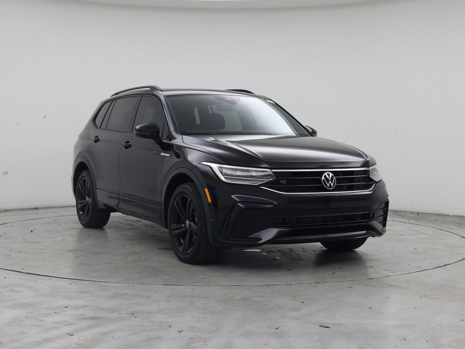 volkswagen tiguan 2023 3VVCB7AX3PM131654 image volkswagen tiguan 2023 3VVCB7AX3PM131654 image