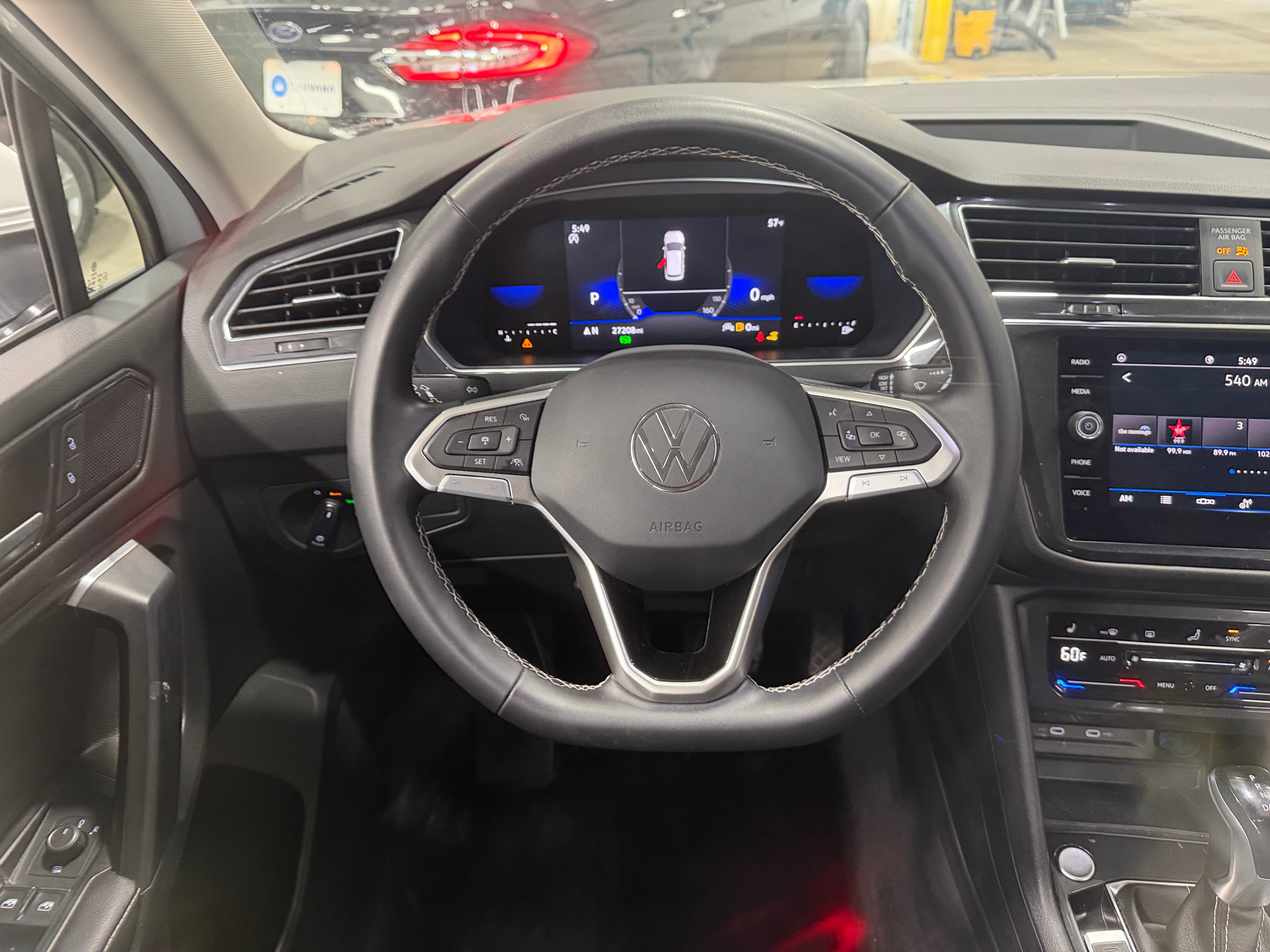 volkswagen tiguan 2023 3VV3B7AX1PM004756 image volkswagen tiguan 2023 3VV3B7AX1PM004756 image