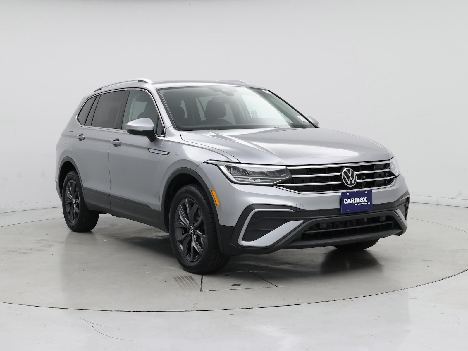 volkswagen tiguan 2023 3VVNB7AX3PM056334 image volkswagen tiguan 2023 3VVNB7AX3PM056334 image