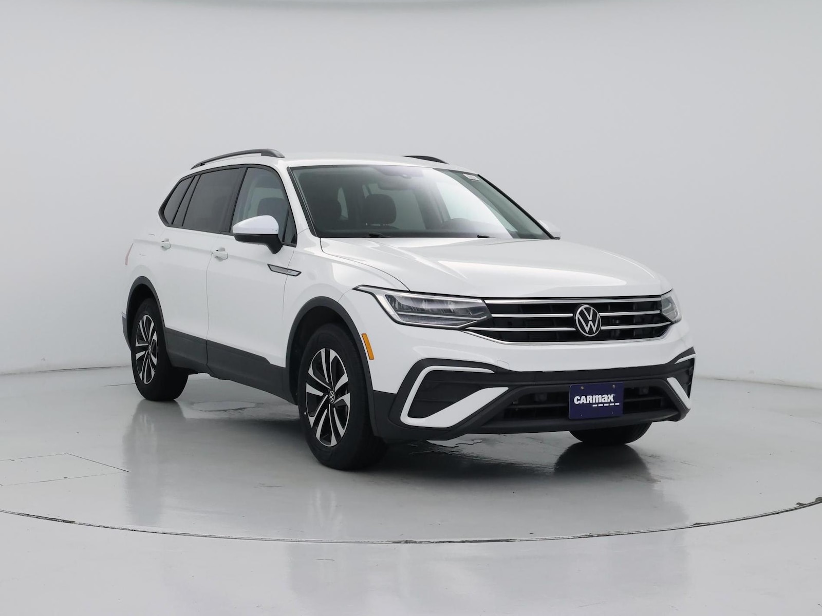 volkswagen tiguan 2023 3VVRB7AX7PM065197 image volkswagen tiguan 2023 3VVRB7AX7PM065197 image