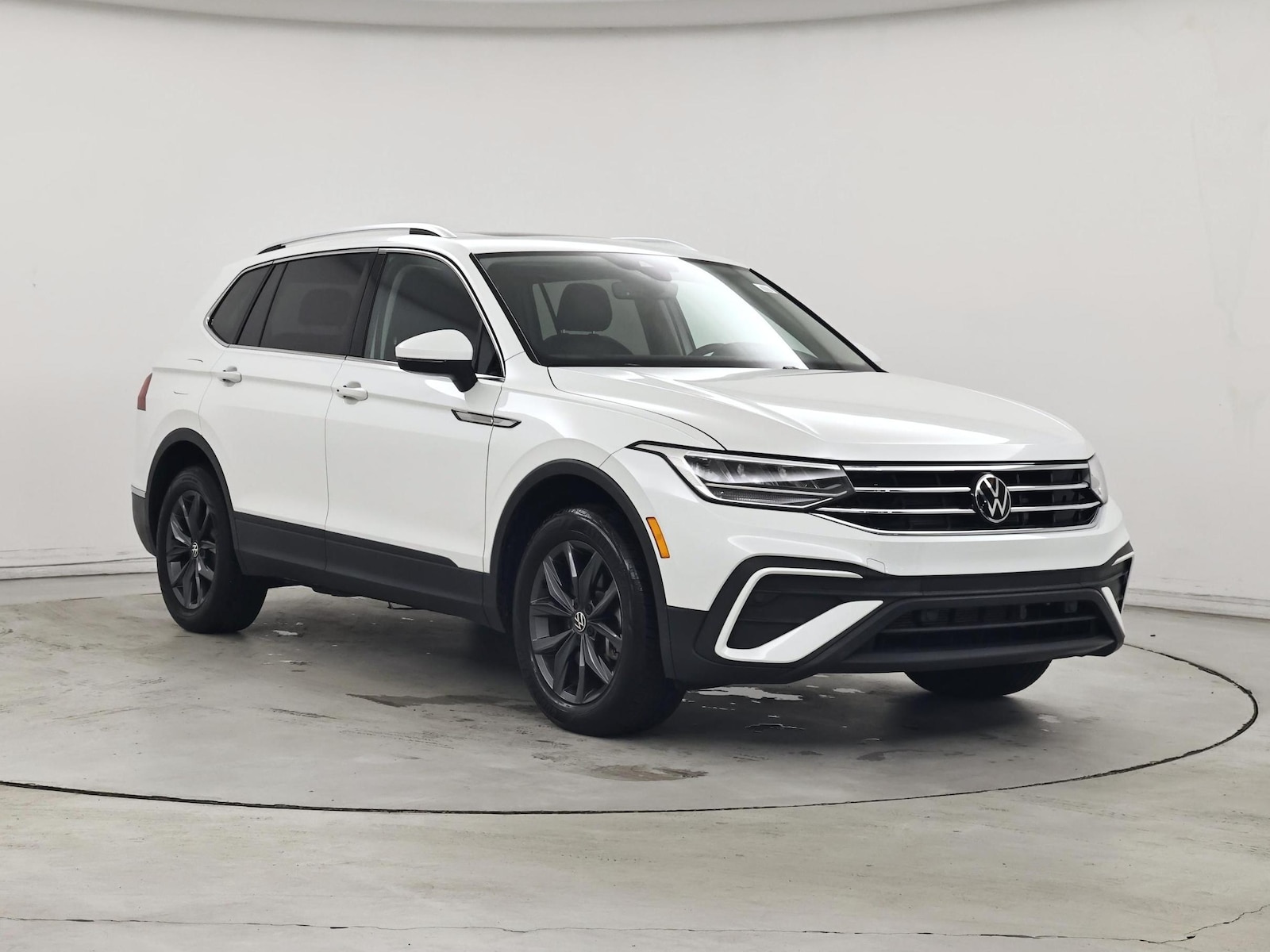 volkswagen tiguan 2023 3VVNB7AX7PM073797 image volkswagen tiguan 2023 3VVNB7AX7PM073797 image