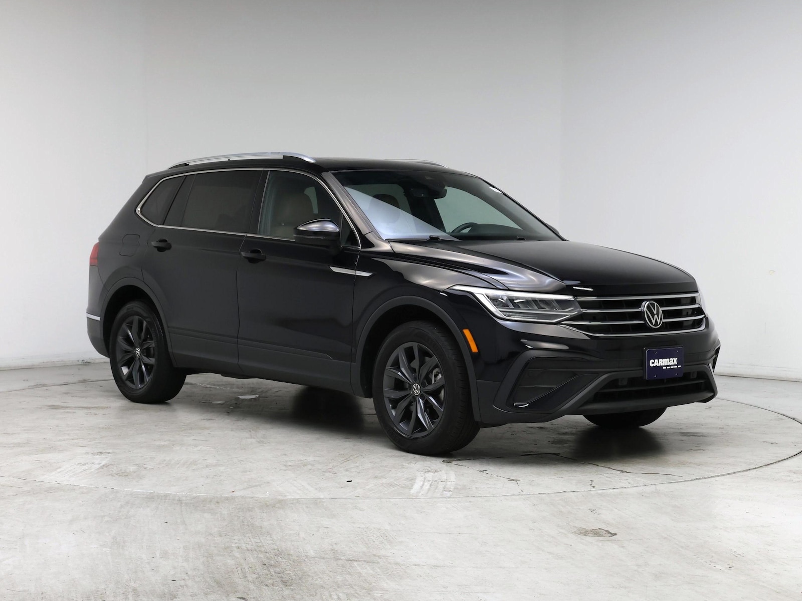 volkswagen tiguan 2023 3VVNB7AX7PM059298 image volkswagen tiguan 2023 3VVNB7AX7PM059298 image