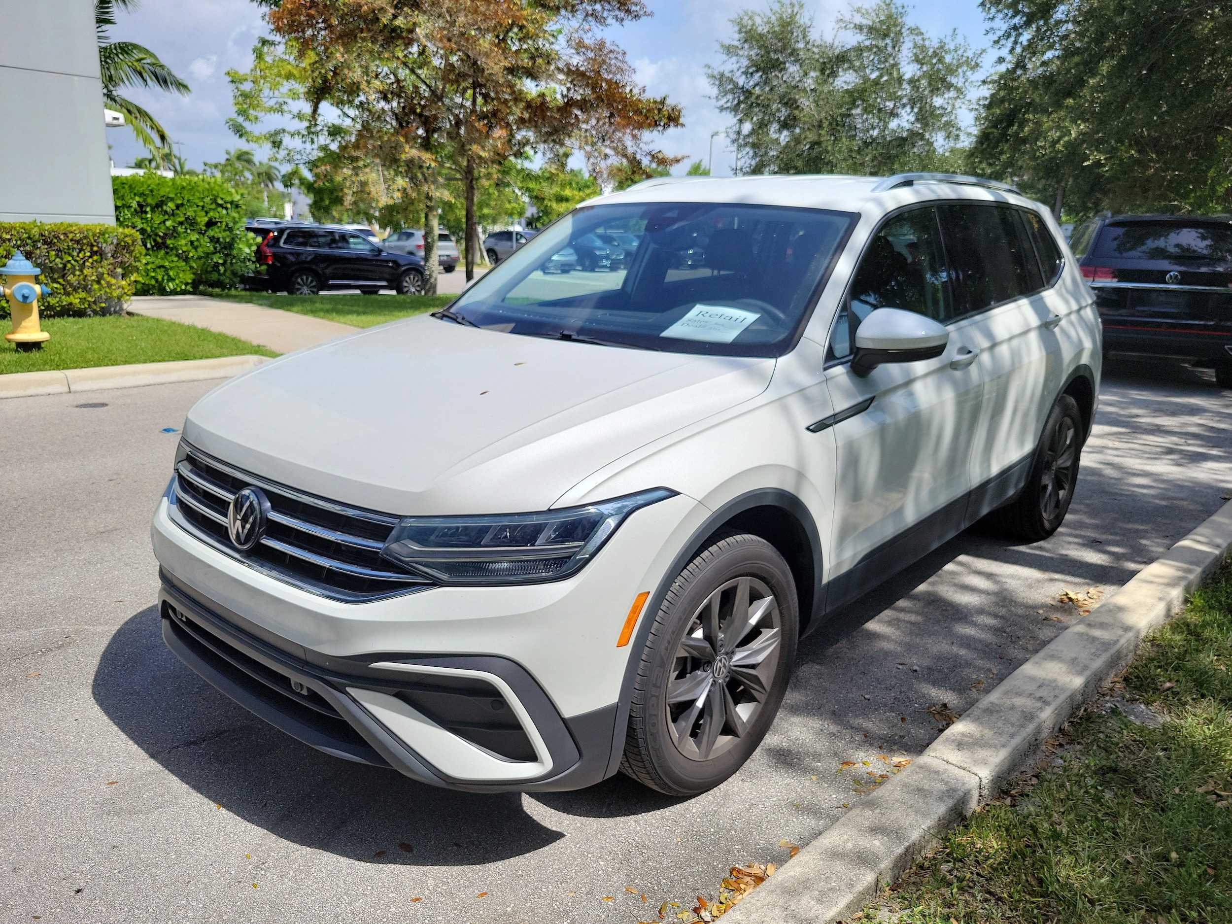 volkswagen tiguan 2023 3VV3B7AX7PM094060 image volkswagen tiguan 2023 3VV3B7AX7PM094060 image
