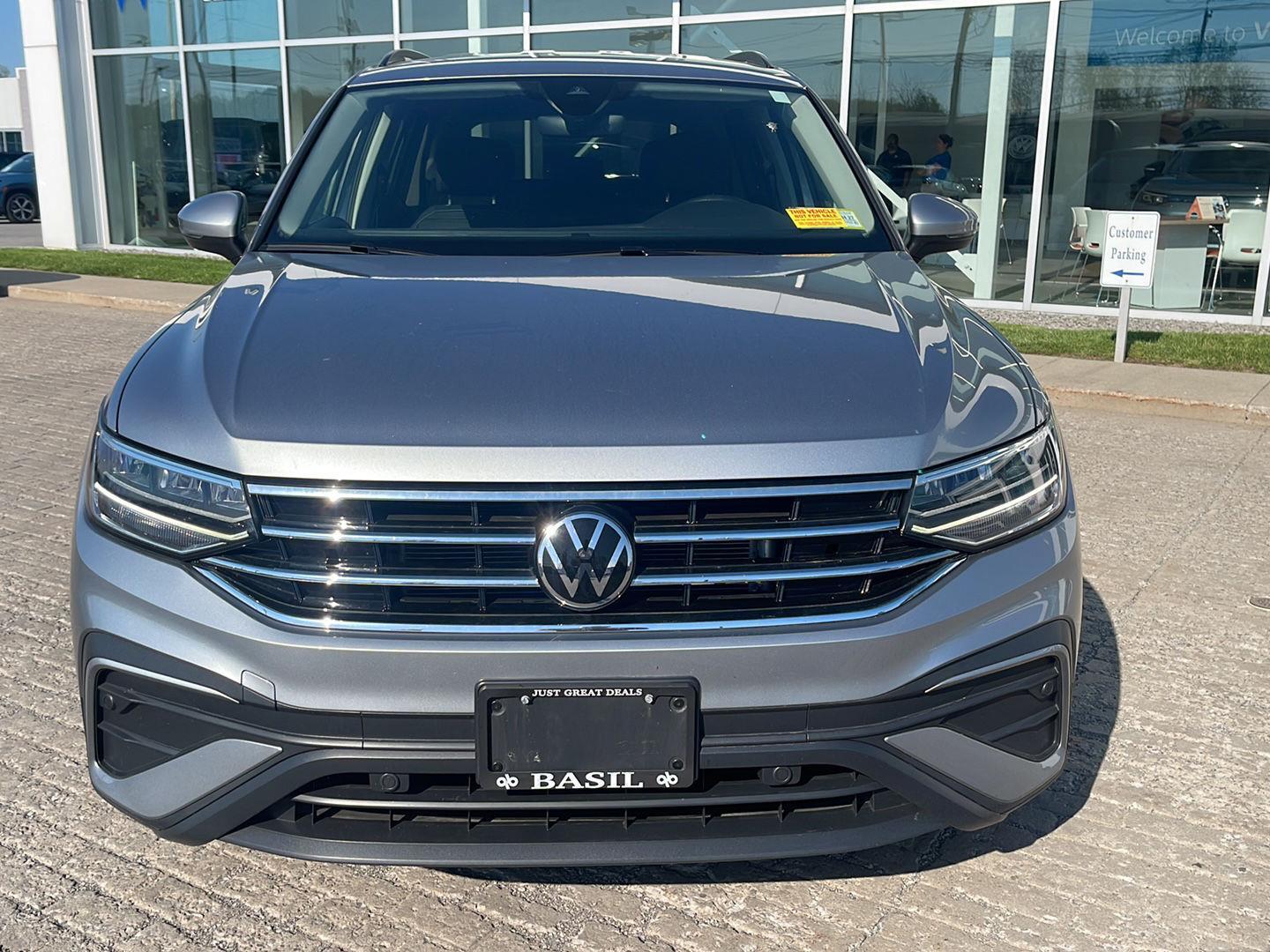 volkswagen tiguan 2023 3VVFB7AX0PM105509 image volkswagen tiguan 2023 3VVFB7AX0PM105509 image