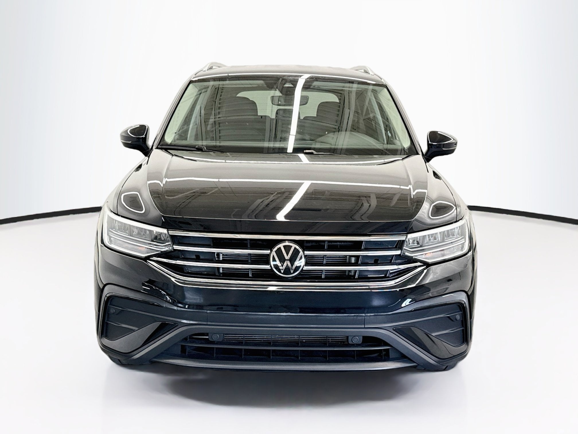 volkswagen tiguan 2023 3VV3B7AX8PM066865 image volkswagen tiguan 2023 3VV3B7AX8PM066865 image