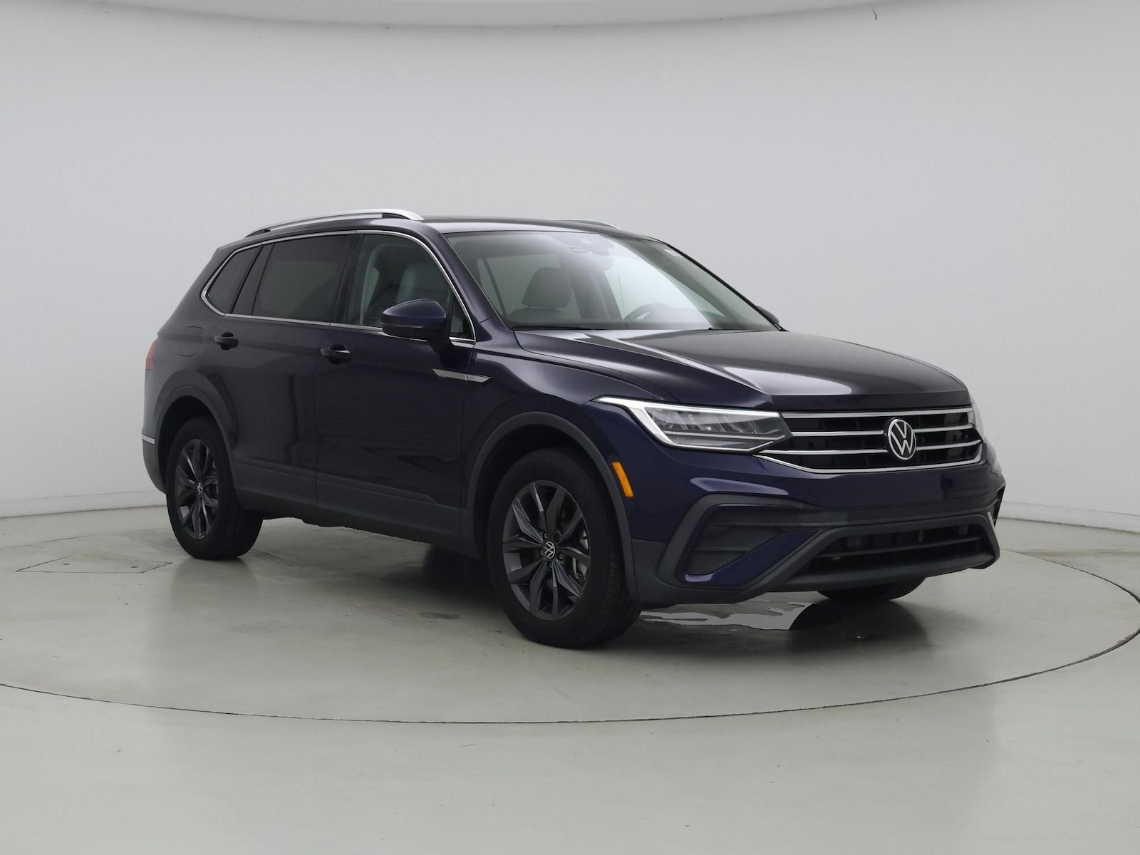 volkswagen tiguan 2023 3VVNB7AX3PM056396 image volkswagen tiguan 2023 3VVNB7AX3PM056396 image