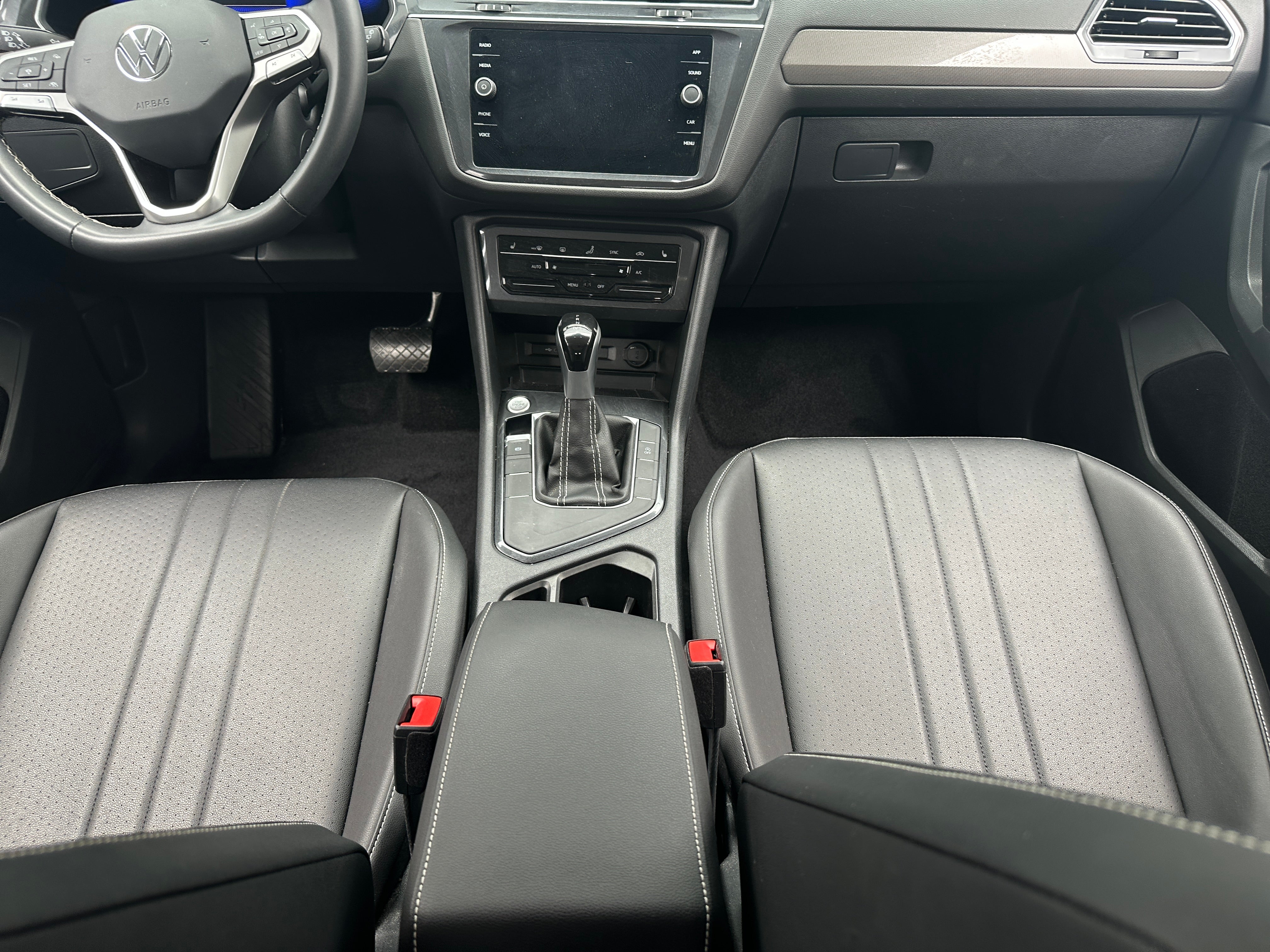 volkswagen tiguan 2023 3VV3B7AX8PM059558 image volkswagen tiguan 2023 3VV3B7AX8PM059558 image