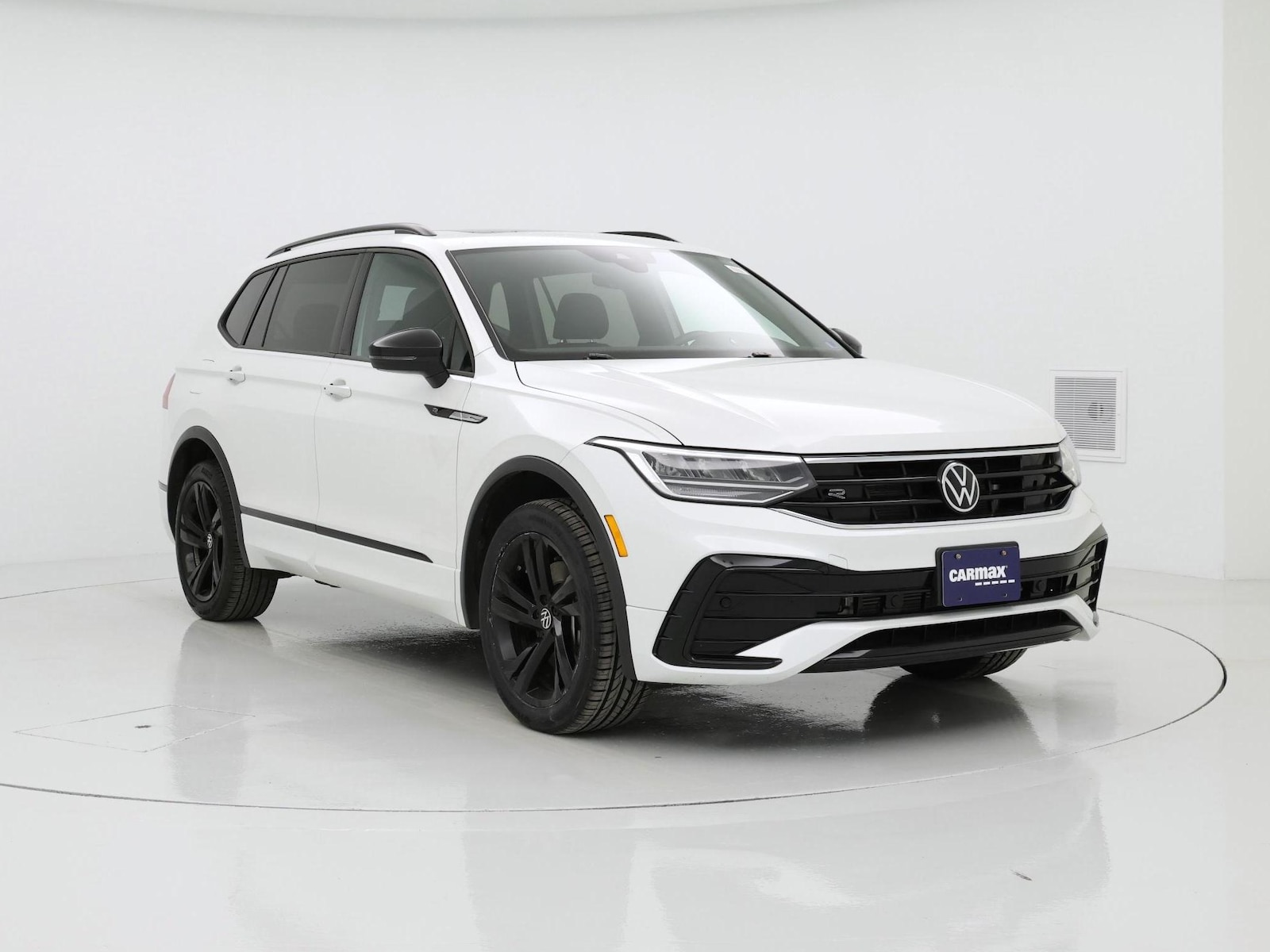 volkswagen tiguan 2023 3VV8B7AX7PM043437 image