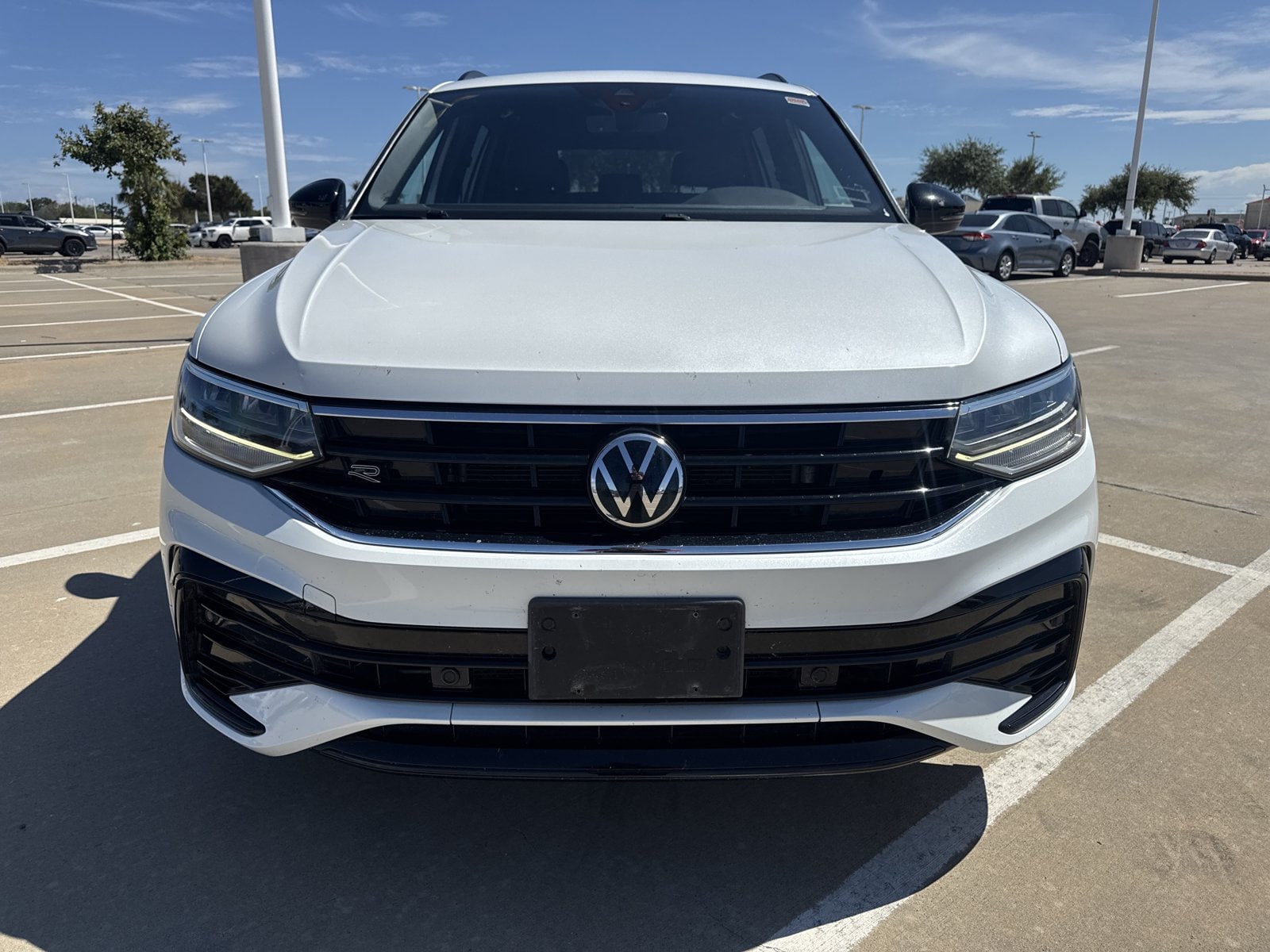 volkswagen tiguan 2023 3VVCB7AX6PM118008 image volkswagen tiguan 2023 3VVCB7AX6PM118008 image