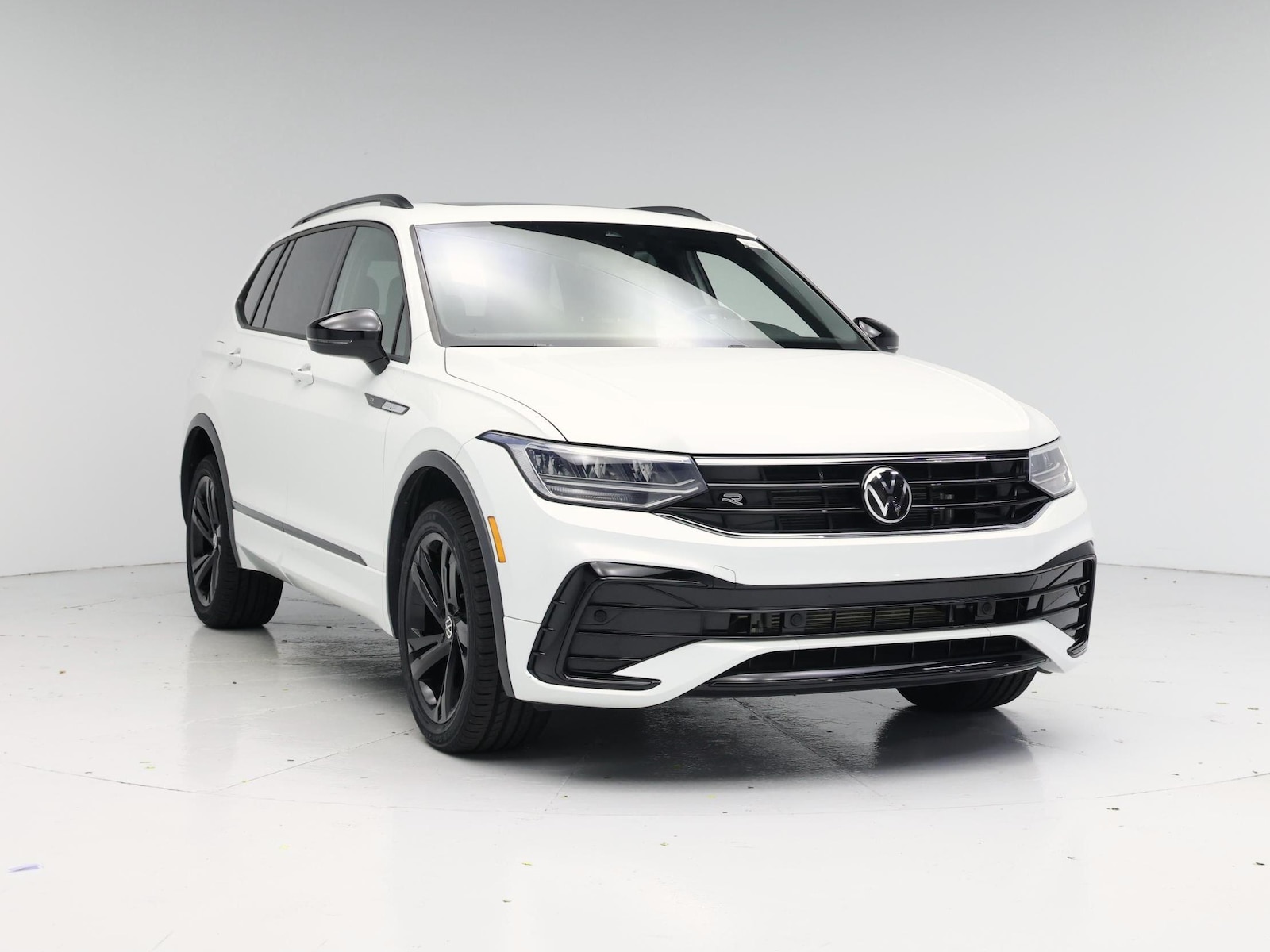 volkswagen tiguan 2023 3VVCB7AX5PM104908 image volkswagen tiguan 2023 3VVCB7AX5PM104908 image